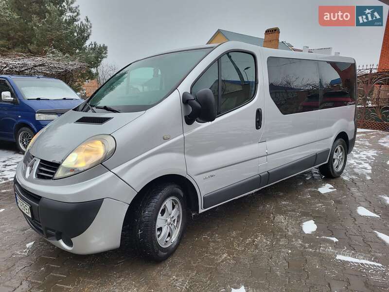 Мінівен Renault Trafic 2007 в Хмельницькому