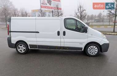 Вантажний фургон Renault Trafic 2007 в Бучі