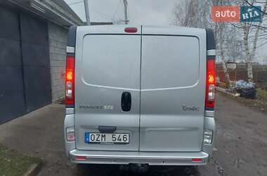 Вантажний фургон Renault Trafic 2012 в Рівному