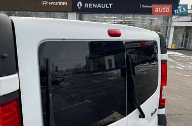 Мінівен Renault Trafic 2014 в Житомирі