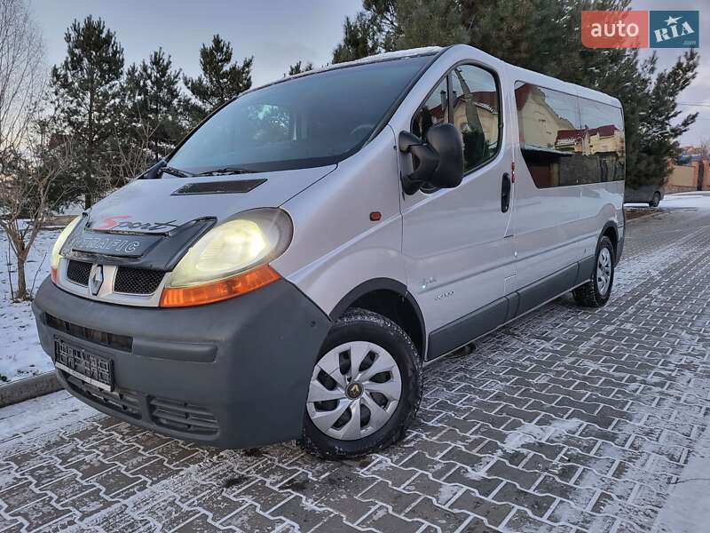 Мінівен Renault Trafic 2006 в Хмельницькому