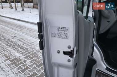 Мінівен Renault Trafic 2006 в Хмельницькому