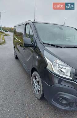 Мінівен Renault Trafic 2015 в Львові