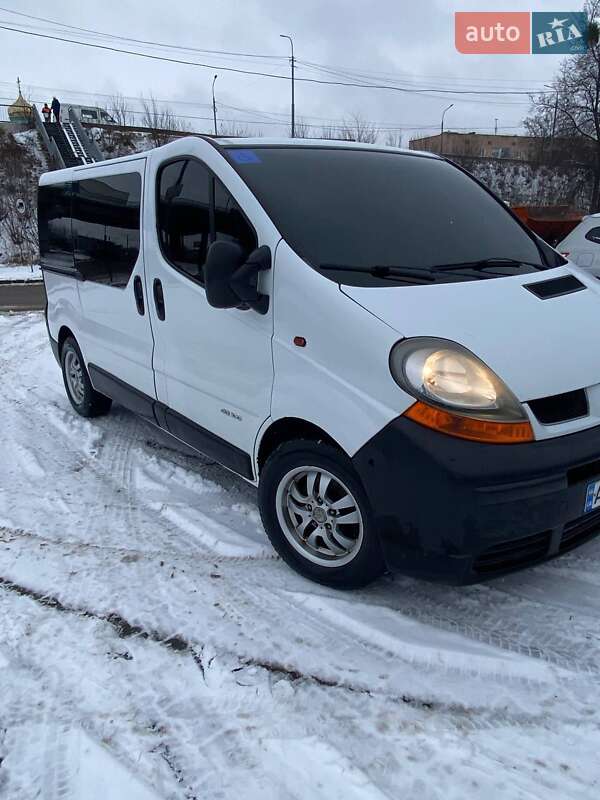 Renault Trafic 2003