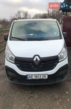 Мінівен Renault Trafic 2015 в Дніпрі