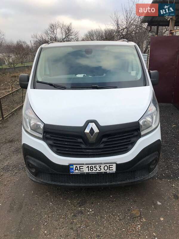 Renault Trafic 2015
