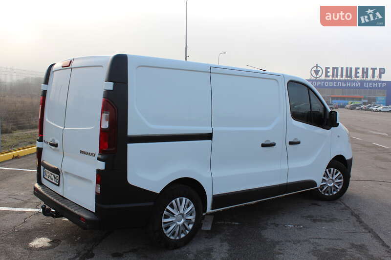 Грузовой фургон Renault Trafic 2016 в Запорожье