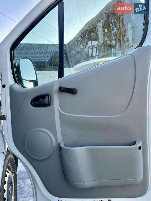 Вахтовый автомобиль / Кунг Renault Trafic 2005 в Львове