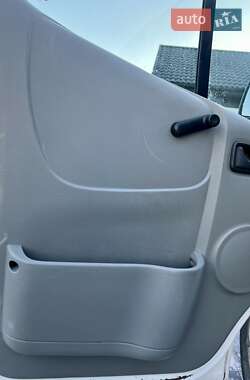 Вахтовый автомобиль / Кунг Renault Trafic 2005 в Львове
