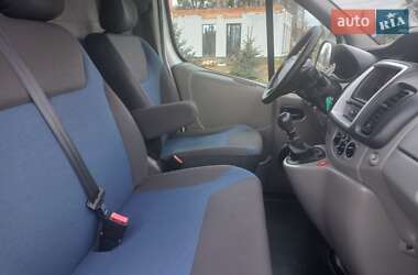 Вантажний фургон Renault Trafic 2014 в Рівному