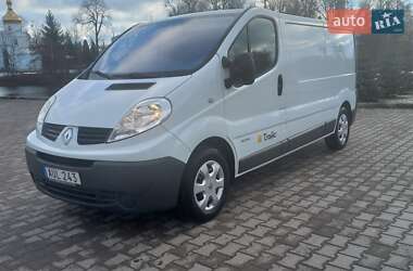 Вантажний фургон Renault Trafic 2014 в Рівному