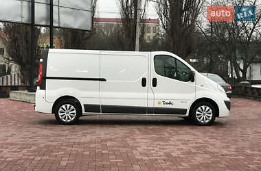 Минивэн Renault Trafic 2012 в Ровно