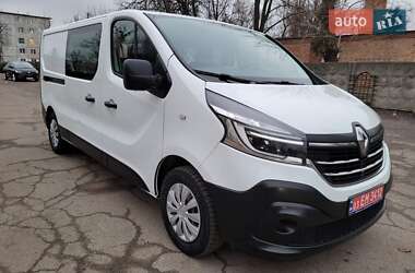 Грузопассажирский фургон Renault Trafic 2020 в Черкассах