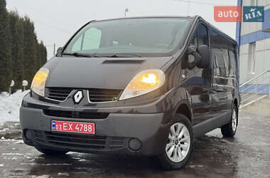 Мінівен Renault Trafic 2012 в Сарнах