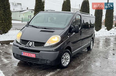 Мінівен Renault Trafic 2012 в Сарнах