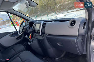 Грузовой фургон Renault Trafic 2015 в Бережанах