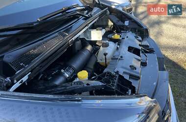 Грузовой фургон Renault Trafic 2020 в 