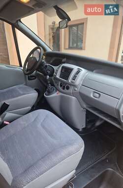 Мінівен Renault Trafic 2007 в Івано-Франківську