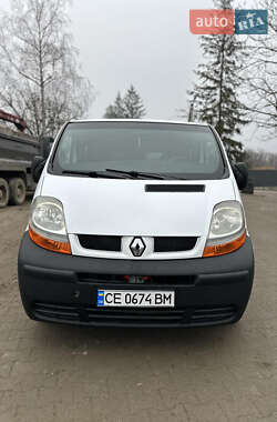 Мінівен Renault Trafic 2002 в Чернівцях