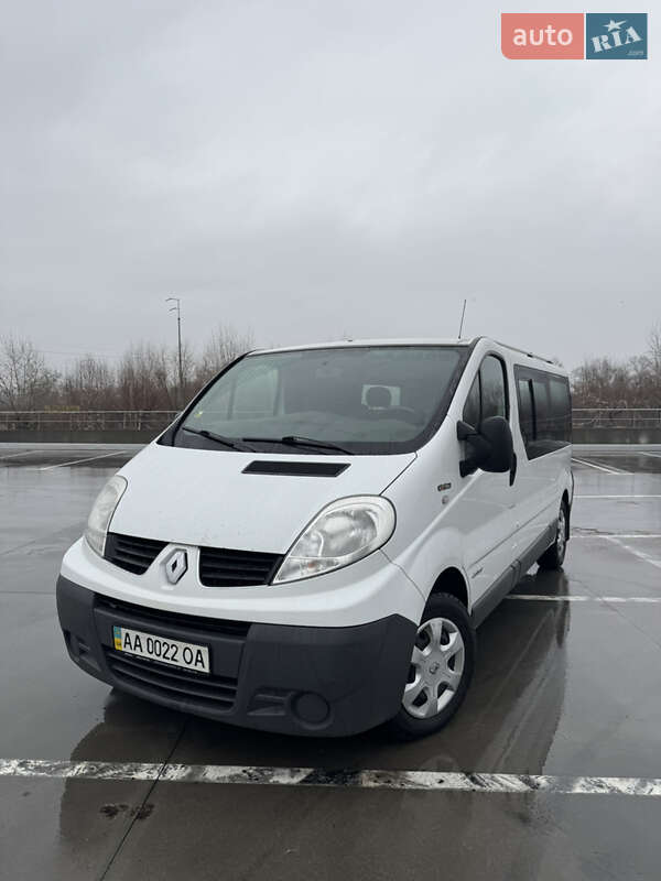 Минивэн Renault Trafic 2010 в Киеве