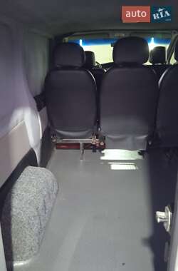 Грузопассажирский фургон Renault Trafic 2011 в Львове