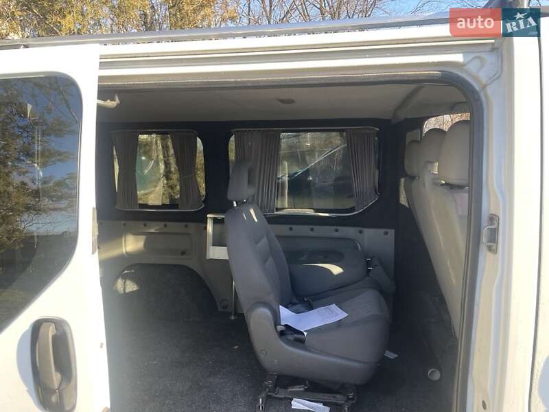 Мінівен Renault Trafic 2007 в Дніпрі