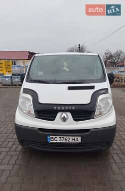 Вантажопасажирський фургон Renault Trafic 2014 в Краснограді