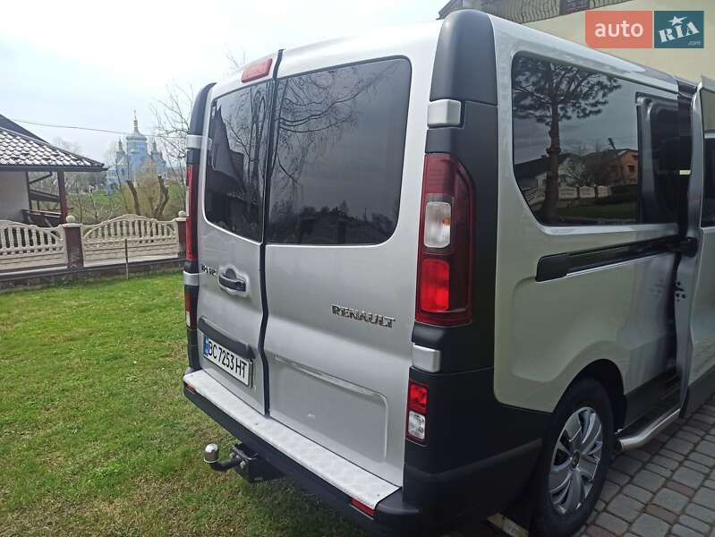Минивэн Renault Trafic 2015 в Самборе фото 7 Минивэн Renault Trafic 2015 в Самборе