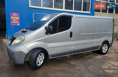 Грузопассажирский фургон Renault Trafic 2007 в Виннице