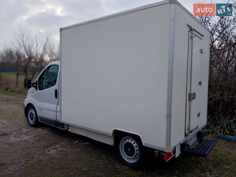 Грузовой фургон Renault Trafic 2013 в Бердичеве фото 17 Грузовой фургон Renault Trafic 2013 в Бердичеве