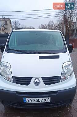 Минивэн Renault Trafic 2013 в Вишневом