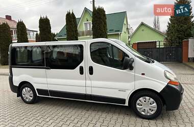 Мінівен Renault Trafic 2006 в Луцьку