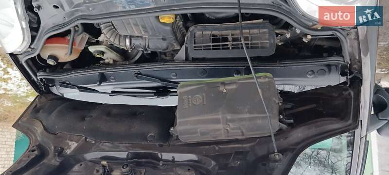 Грузовой фургон Renault Trafic 2014 в Броварах