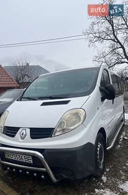 Мінівен Renault Trafic 2007 в Тячеві