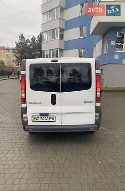 Мінівен Renault Trafic 2009 в Новояворівську