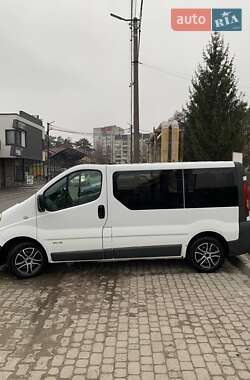 Мінівен Renault Trafic 2009 в Новояворівську