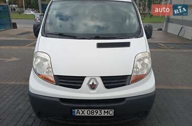 Вантажний фургон Renault Trafic 2006 в Харкові