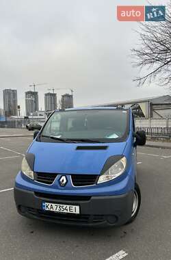 Грузопассажирский фургон Renault Trafic 2008 в Киеве