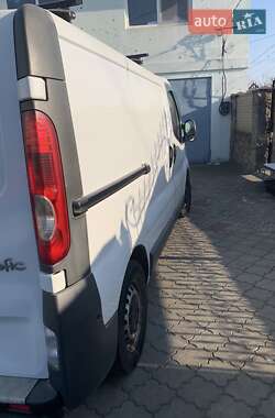 Вантажний фургон Renault Trafic 2012 в 