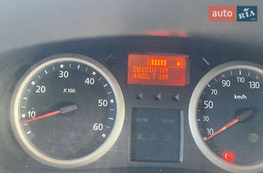 Мінівен Renault Trafic 2011 в 