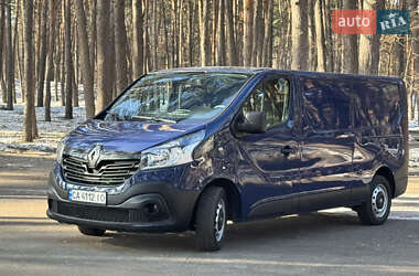 Грузовой фургон Renault Trafic 2015 в Черкассах