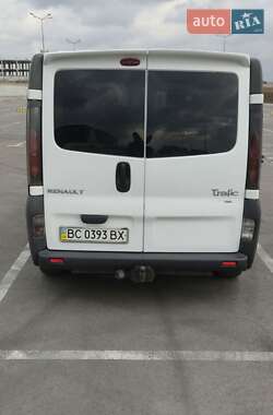 Минивэн Renault Trafic 2003 в 