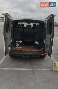 Минивэн Renault Trafic 2003 в 
