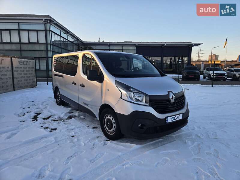 Мінівен Renault Trafic 2015 в Києві