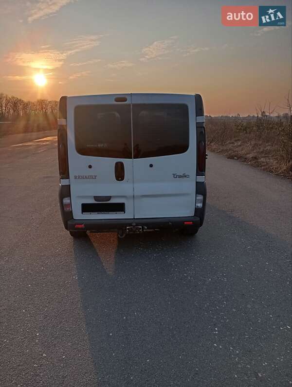 Минивэн Renault Trafic 2004 в Изяславе фото 4 Минивэн Renault Trafic 2004 в Изяславе