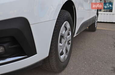 Мінівен Renault Trafic 2021 в 