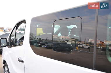 Мінівен Renault Trafic 2021 в 