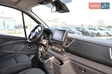 Мінівен Renault Trafic 2021 в 