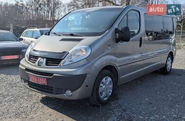 Минивэн Renault Trafic 2011 в Ровно