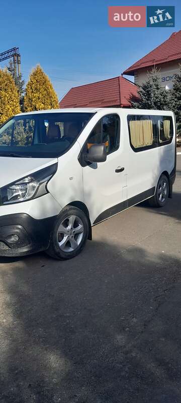 Минивэн Renault Trafic 2015 в Старом Самборе фото 2 Минивэн Renault Trafic 2015 в Старом Самборе